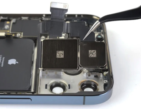 Замена основной камеры iPhone 13