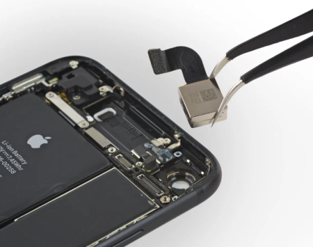 Замена основной камеры на iPhone 7