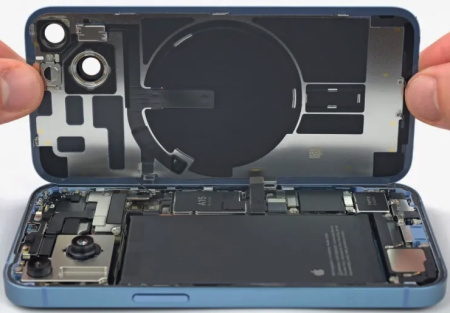 Замена заднего стекла на iPhone 14