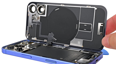 Замена заднего стекла на iPhone 16