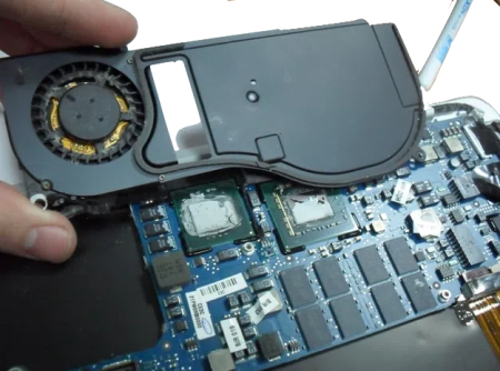 Чистка системы охлаждения MacBook Air 13" M2 (2022)