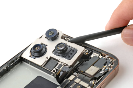 Замена основной камеры для iPhone 16 Pro Max